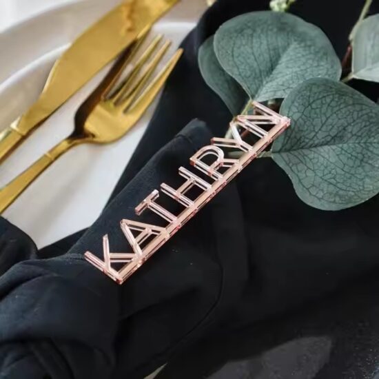 Personalized acrylic letter-shaped wedding place cards for guest names
