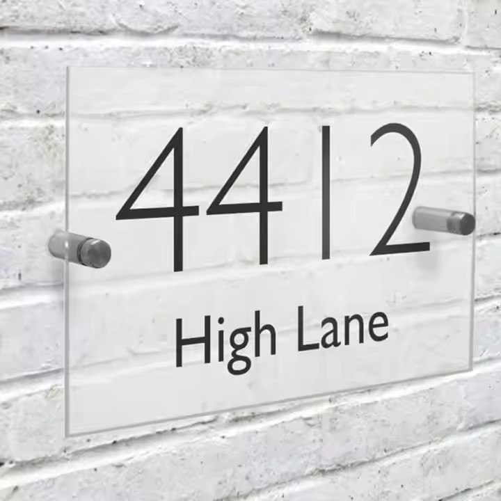 Decorative acrylic door sign for home and hotel use