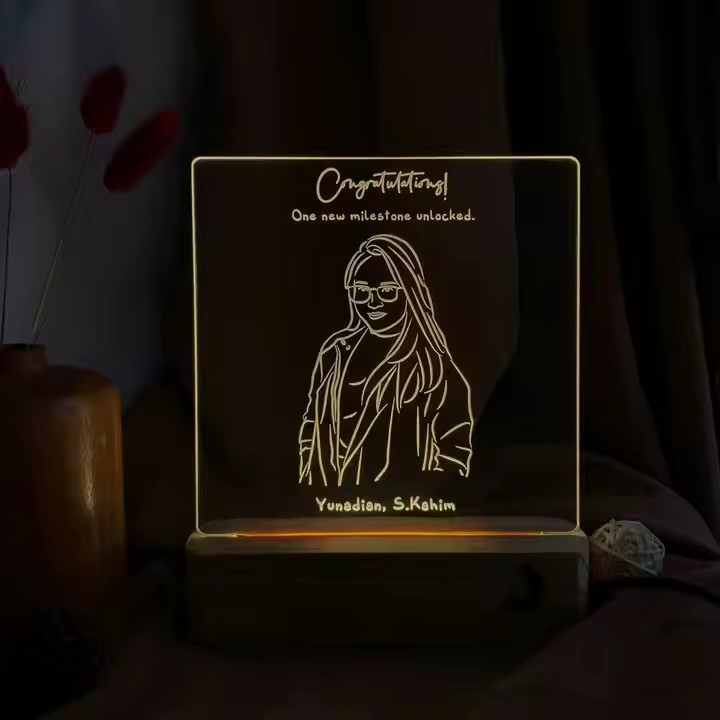 Custom Engraved Acrylic Wedding Display Stand Sign