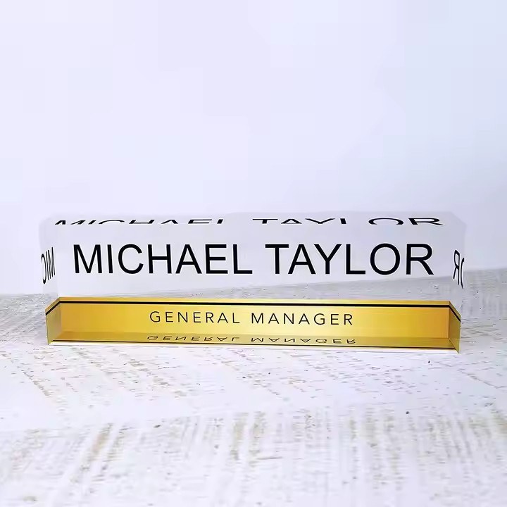 Custom Acrylic Office Desk Name Plate