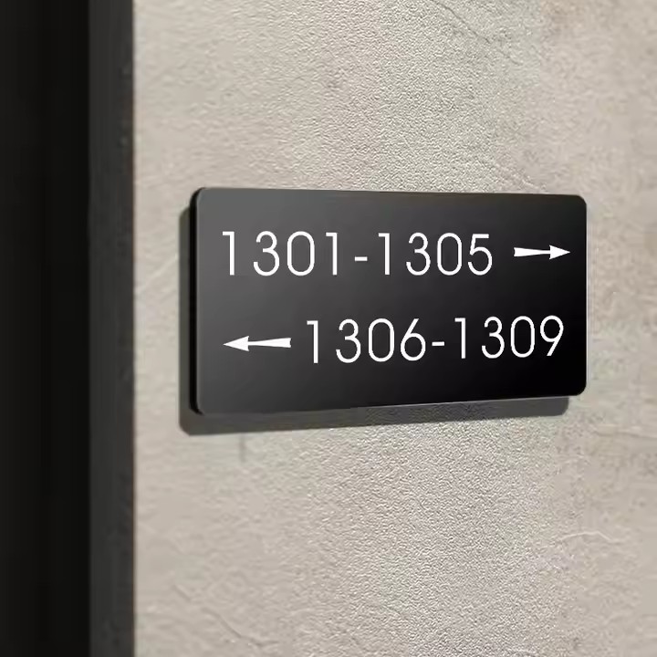 Custom creative acrylic home door plaque