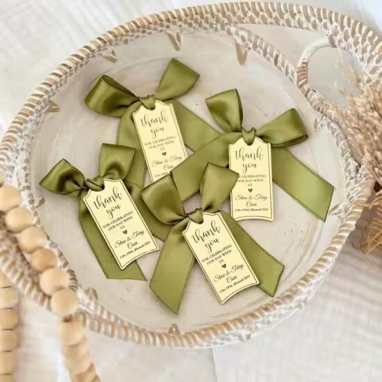 Custom shape acrylic gift tags for personalized labeling