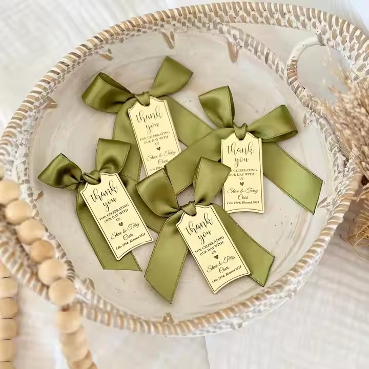 Custom shape acrylic gift tags for personalized labeling