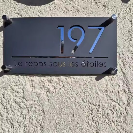 Custom modern 3D acrylic house door sign for home