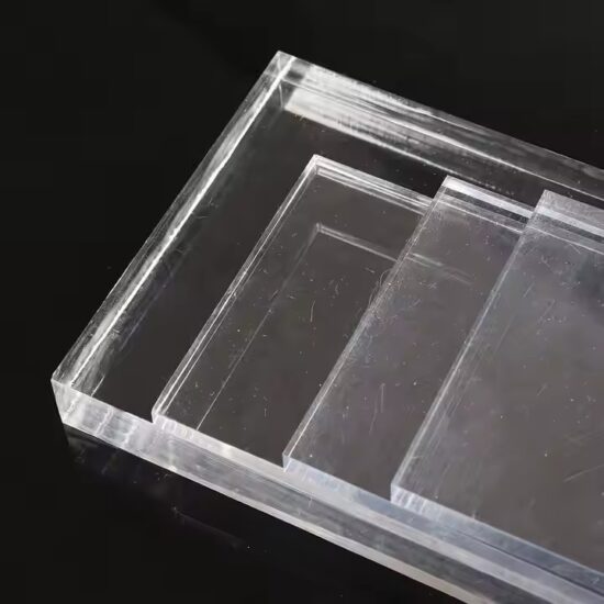 High Gloss Transparent Acrylic Sheets for Displays and Signage