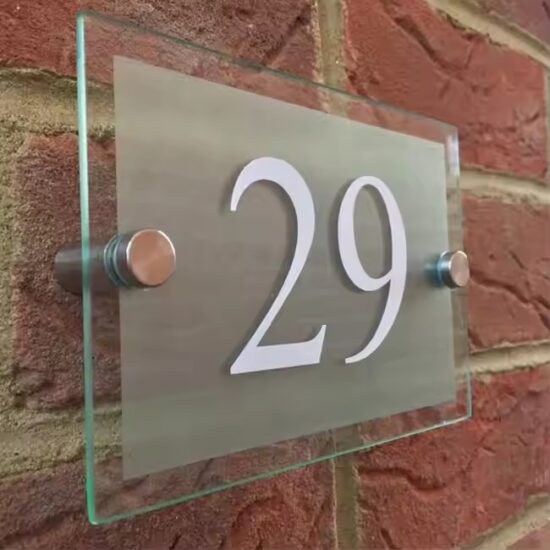 Custom modern acrylic door plate for house entrance
