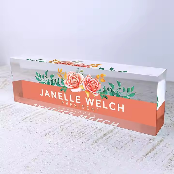 Wholesale Clear Acrylic Standing Desk Name Plate for Office